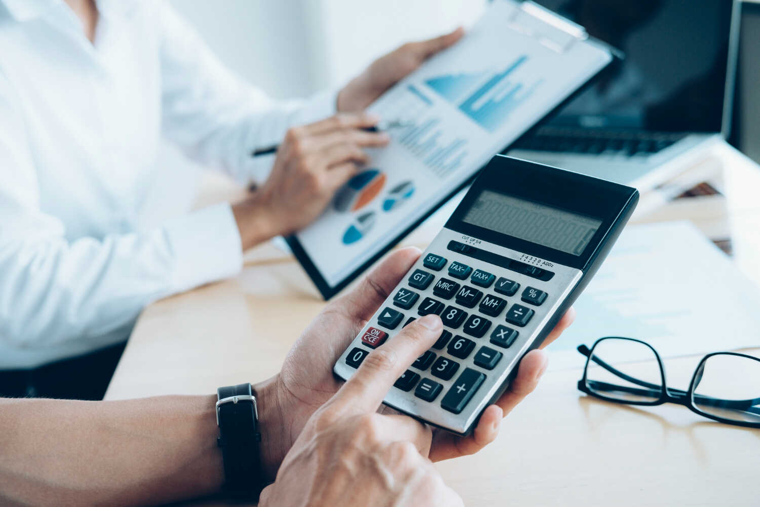 Uncorking Efficiency: Why You Need an Outsourced Bookkeeper to Support Your Winery’s Long-Term Planning